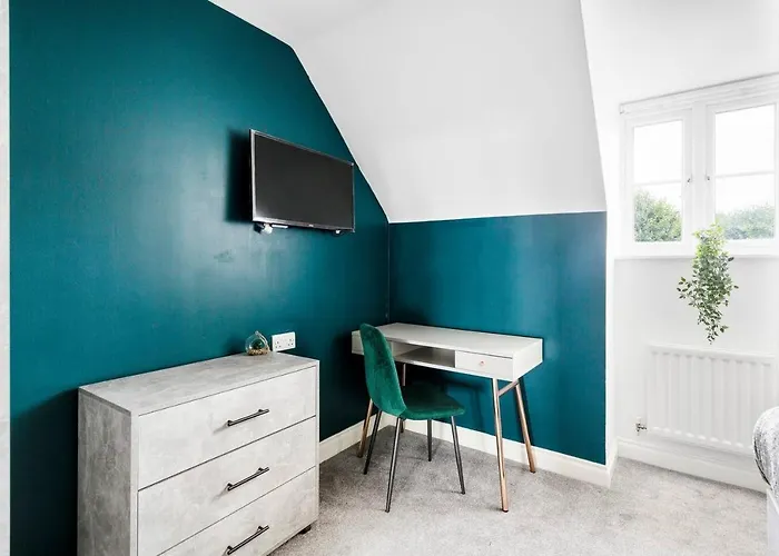 Sleek Stylish House 2 Parking - Hot Tub Apartman Bristol