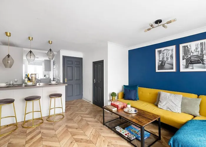 Sleek Stylish House 2 Parking - Hot Tub Apartament *